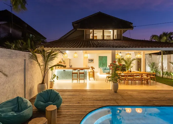 2 Bdr Villa, Walking Distance To Beach. Seminyak (Bali)