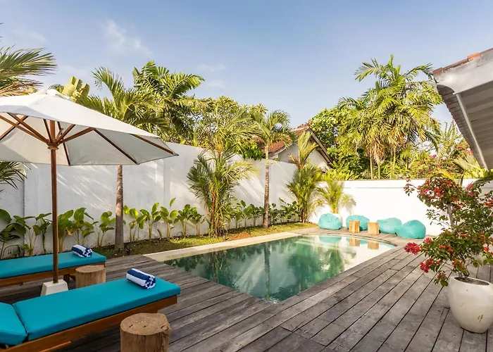 Villa 2 Bdr Villa, Walking Distance To Beach. Seminyak (Bali)